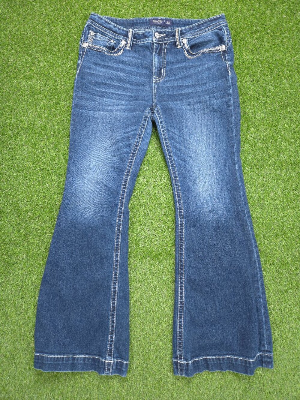 Miss Me Jeans Womens 33 Fits 34x32 Flared Leg Mid Rise Boho Embroidered Boot Cut